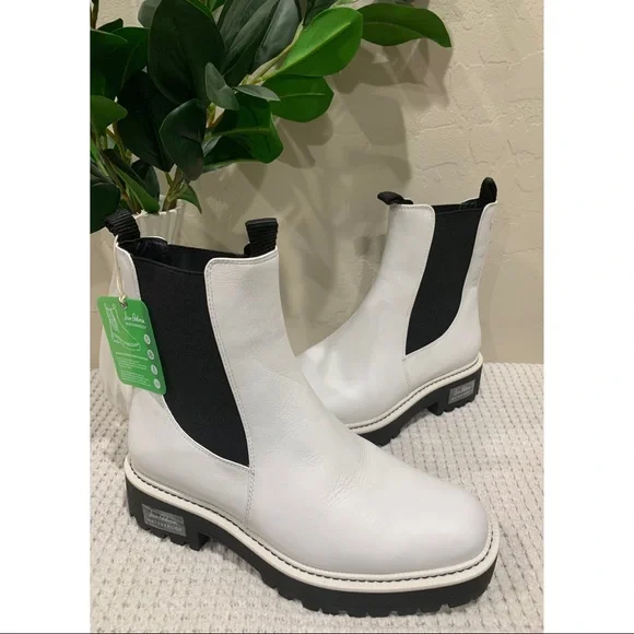 NEW Sam Edelman Laguna Chelsea Boot Size 10